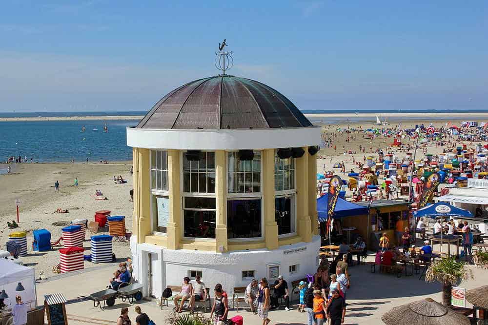 Du betrachtest gerade Musikpavillon Borkum