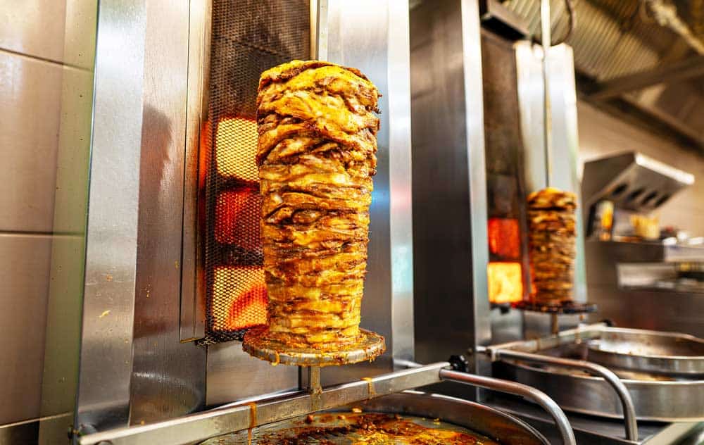 Du betrachtest gerade Dönergrill als Highlight – Ferienhausküche neu gedacht