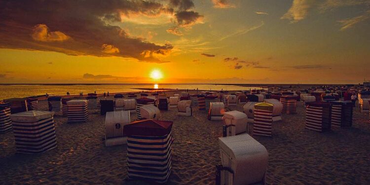 Borkum Sonnenuntergang am Strand